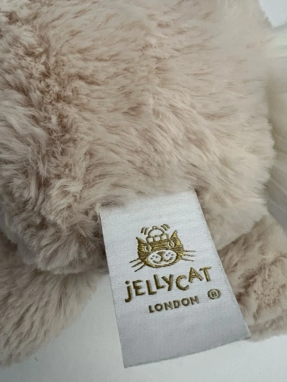 Jellycat London Bashful Bunny Plush Beige Rabbit 11” Medium Soft Toy Gold Tag
